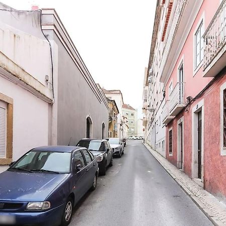 Vita Portucale ! Campo Ourique Design W/ Balcony Apartment Lisbon Exterior photo